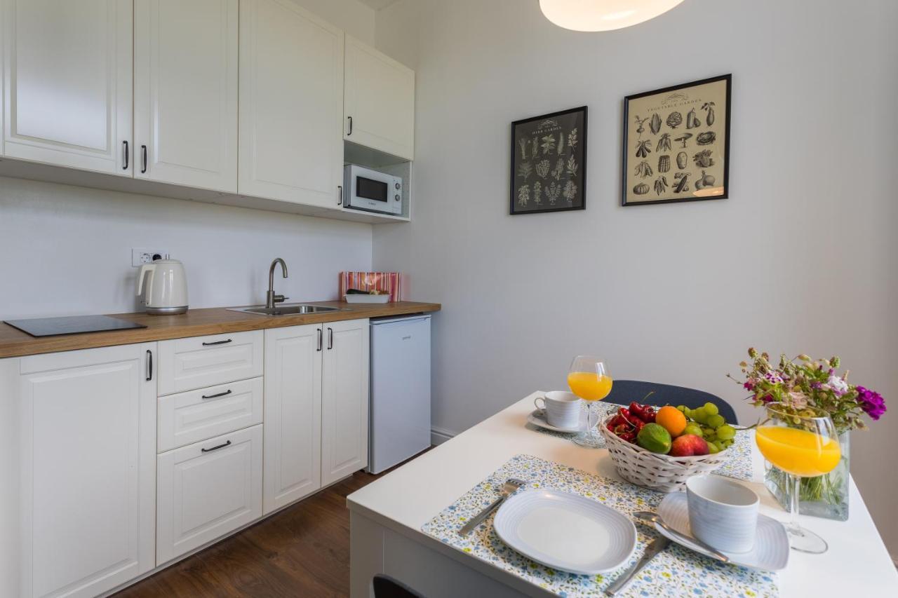 Bu2 Pula Studio Apartment Eksteriør bilde