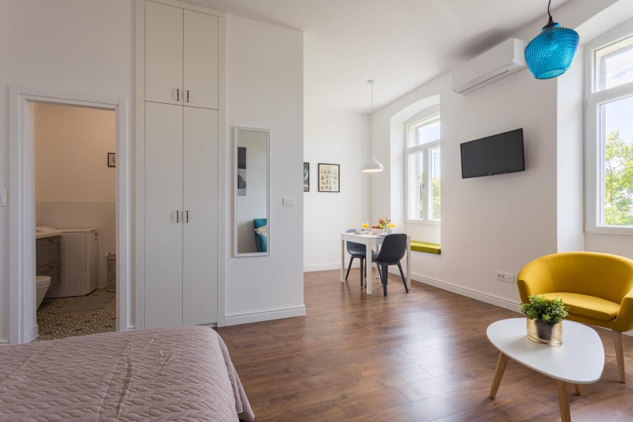 Bu2 Pula Studio Apartment Eksteriør bilde